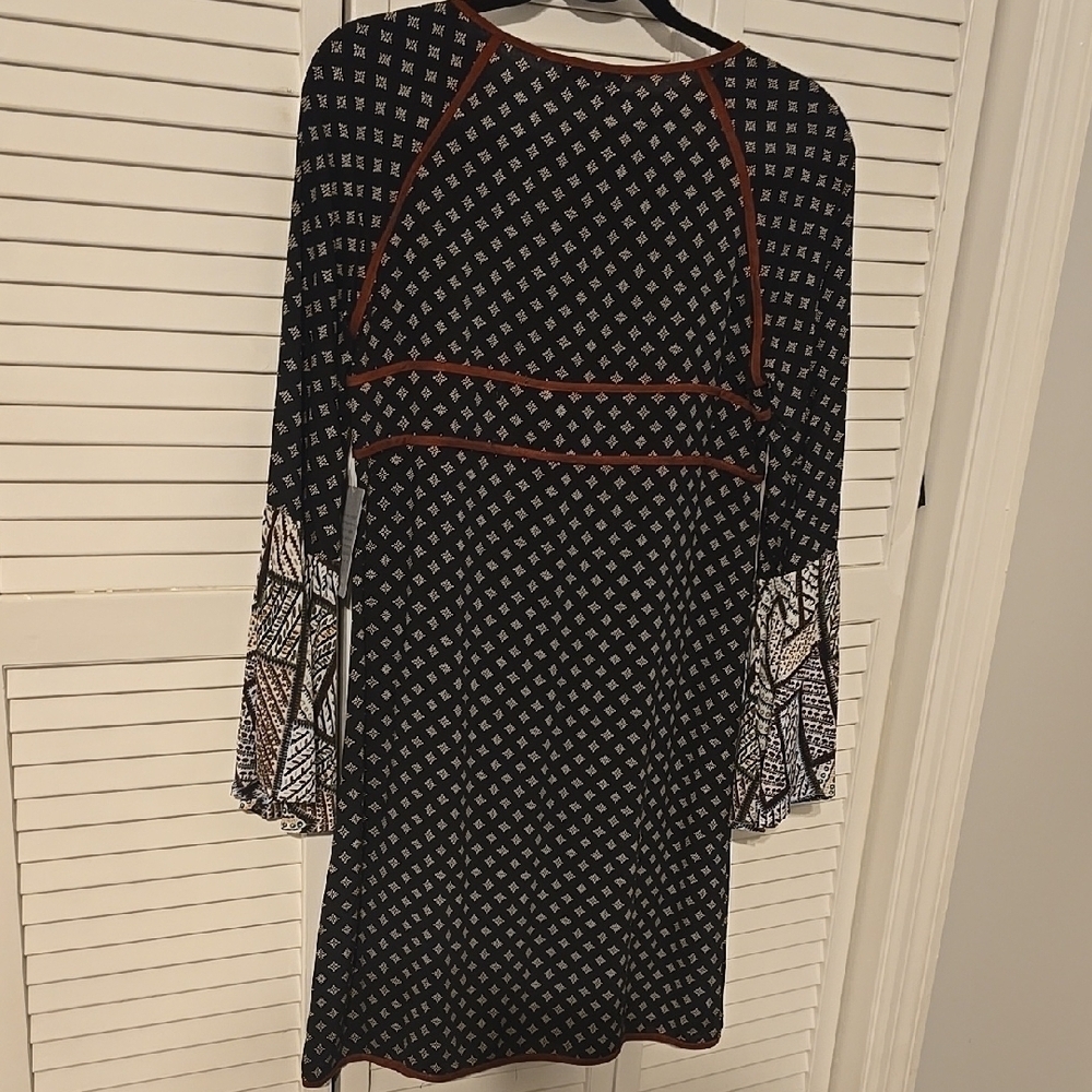 THML Patchwork Boho Dress | Bell Sleeve | NWT | Size S - Picture 4 of 5